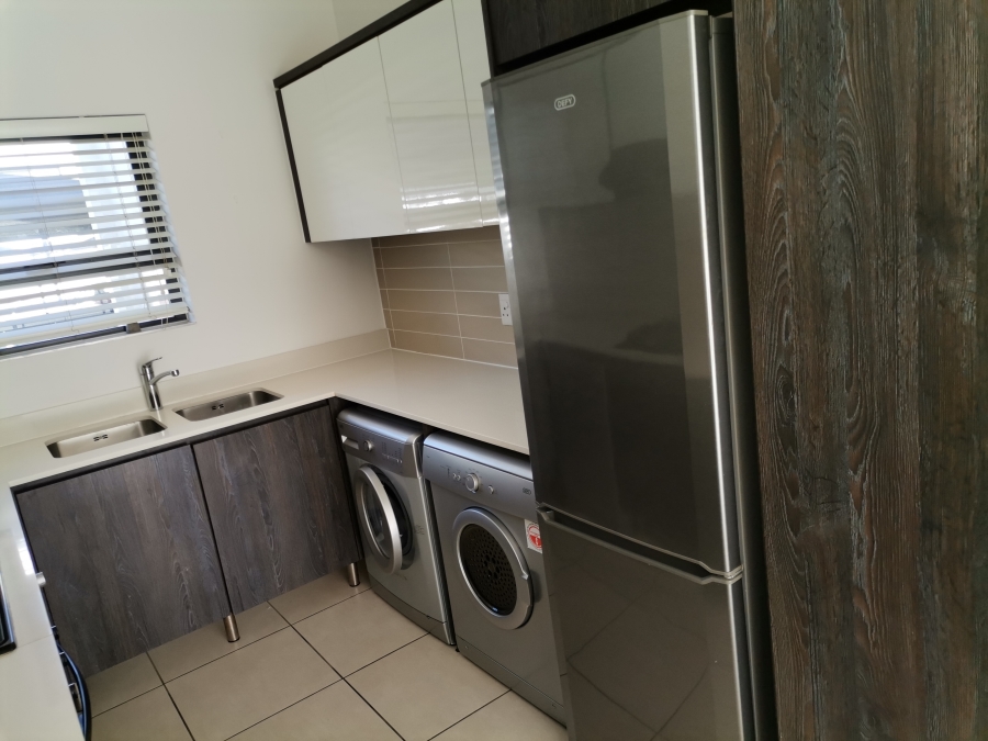 To Let 3 Bedroom Property for Rent in Sandown Western Cape